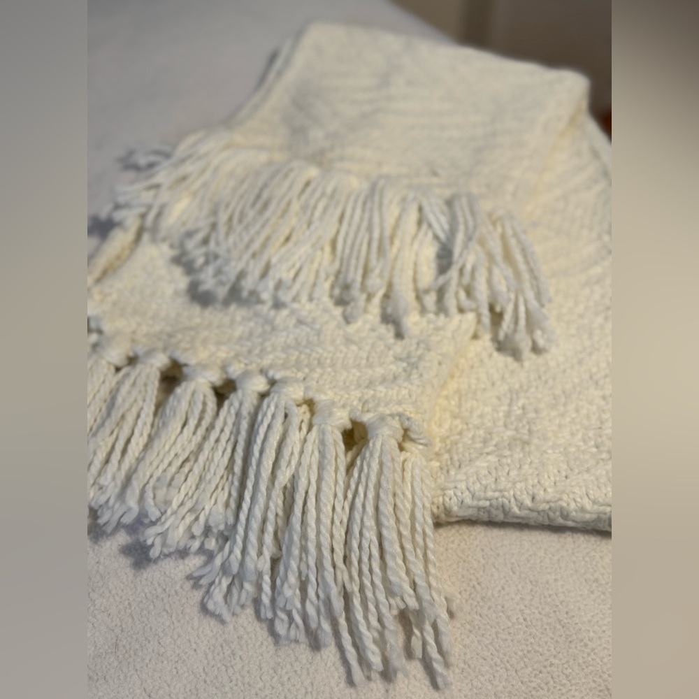 Rebecca Minkoff Cable Knit Scarf cream